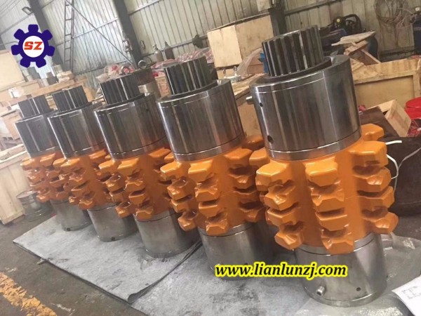 SGZ1000鏈輪組件等刮板機(jī)配件驗(yàn)收完畢！